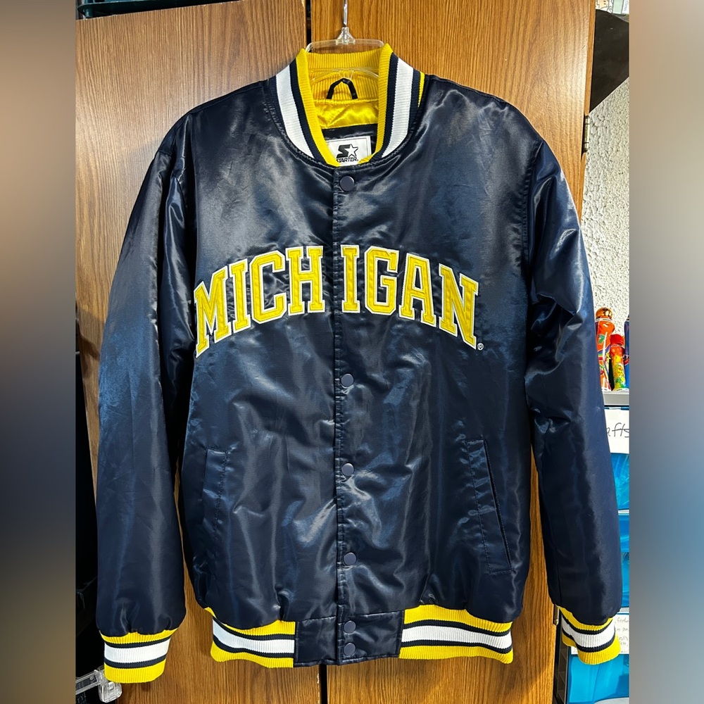 Men’s vintage 1971 Michigan Wolverine’s Starter jacket size large